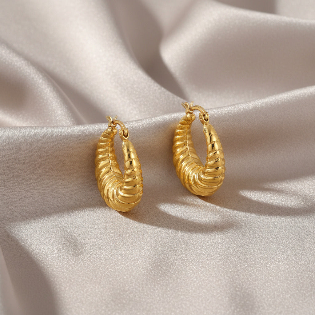 The Annie Gold Twist Earrings