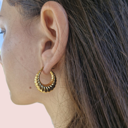 The Annie Gold Twist Earrings